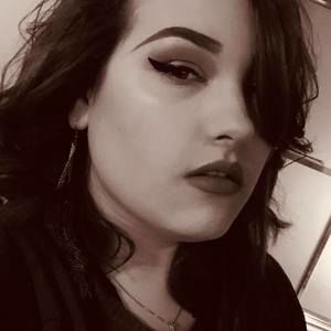 Meet your Posher, Amelia